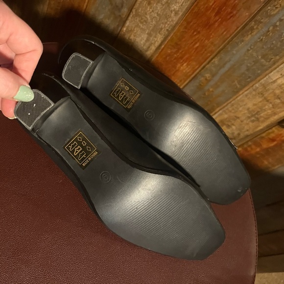 NWOB. Black leather heels - Picture 5 of 6